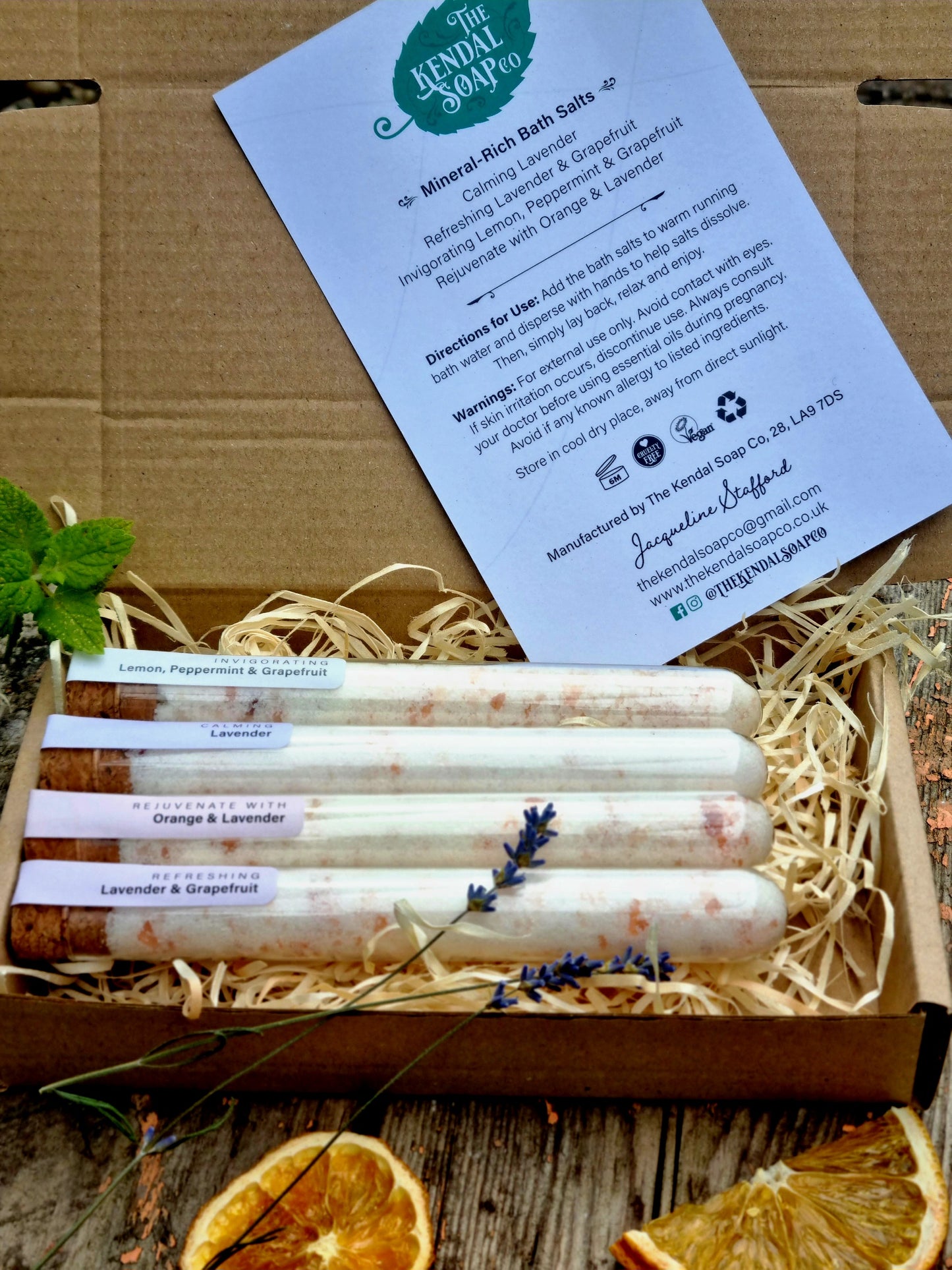 Bath salt gift set